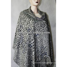 Mode, Damen Wollcape,